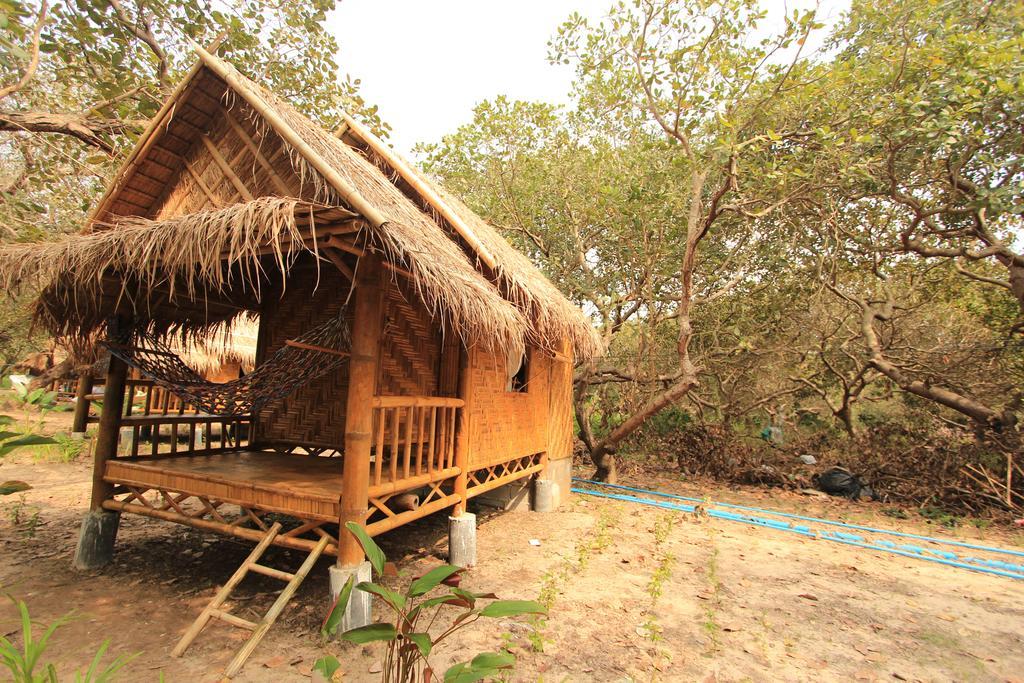 Chalee Tropicana Bungalow パヤム島 部屋 写真
