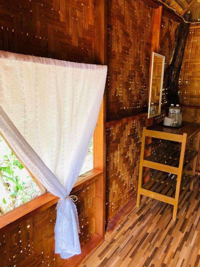 Chalee Tropicana Bungalow パヤム島 エクステリア 写真