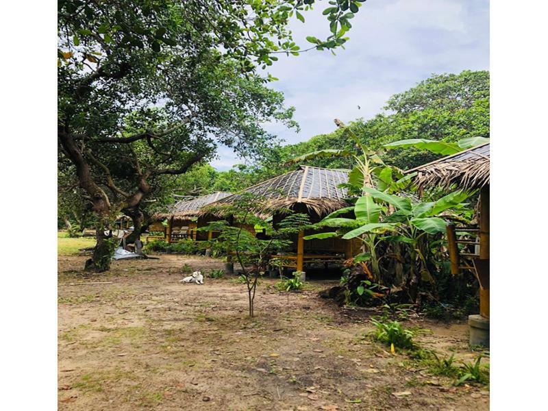 Chalee Tropicana Bungalow パヤム島 エクステリア 写真
